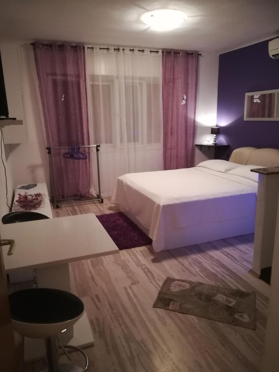 And Stambuk Gjestgiverier 3*